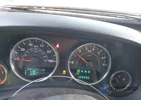 2014 Jeep Wrangler Unlimited Sport z USA, uszkodzony, nr VIN 1C4BJWDGXEL146038